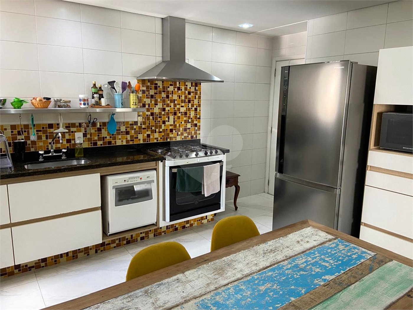 Apartamento à venda com 3 suítes em Lapa, São Paulo, SP