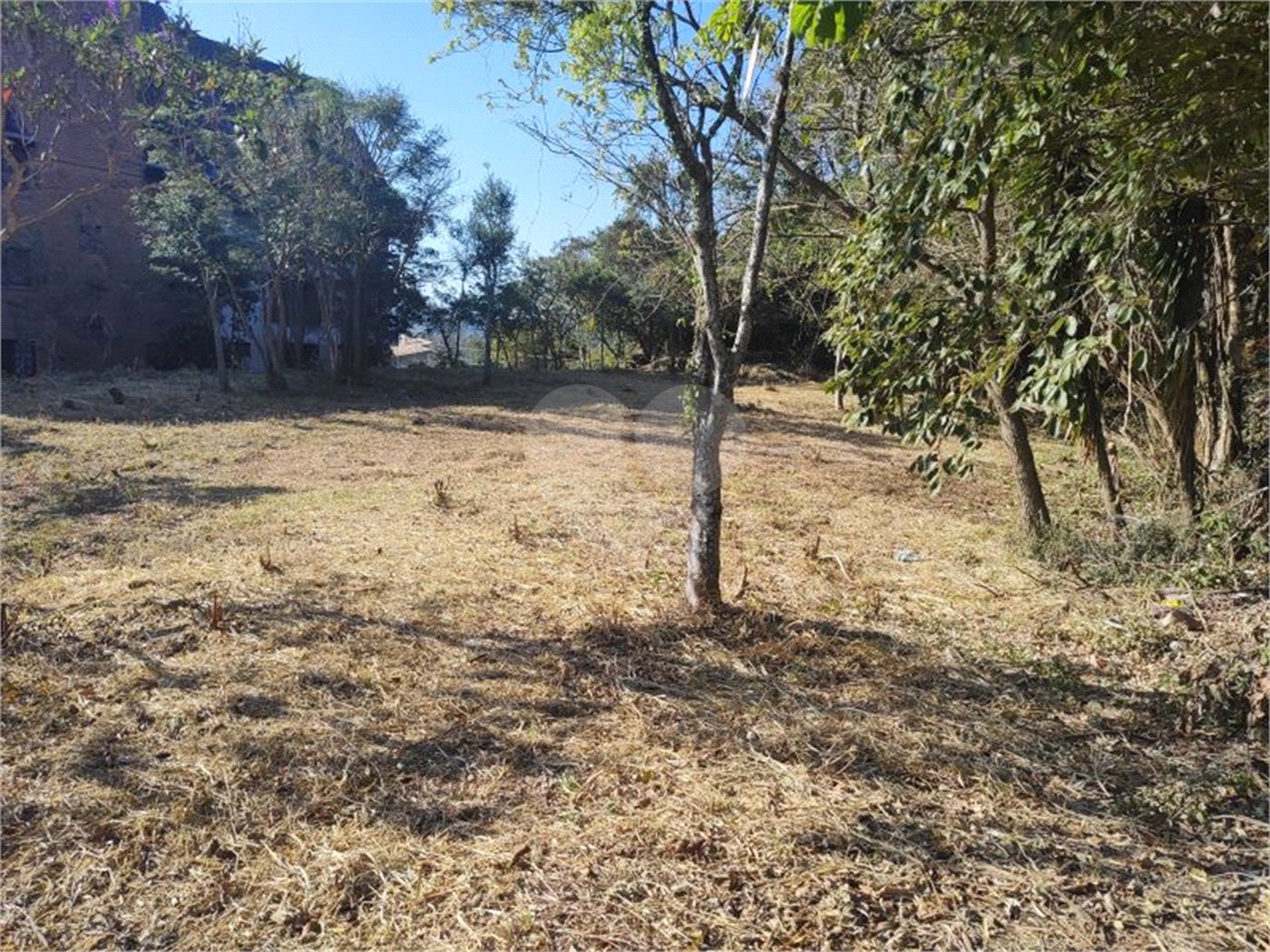 Terreno à venda no condomínio Arco-íris, Atibaia - SP