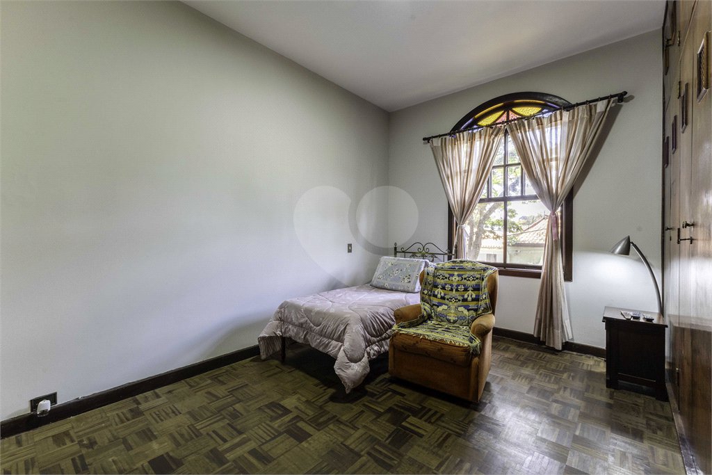 Casa à venda ou para alugar com 4 quartos, sendo 2 suítes, em Jardim Leonor, São Paulo, SP