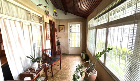 Casa à venda com 3 quartos no condomínio Santa Terezinha, São Paulo - SP