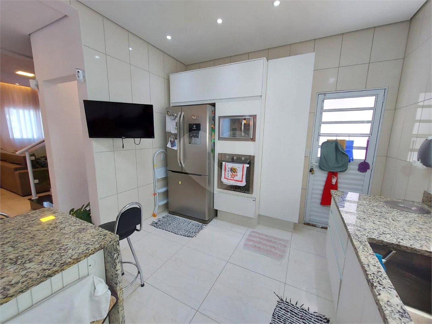 Casa à venda com 3 quartos, sendo 1 suíte,  em Villa Di Cesar, Mogi das Cruzes, SP