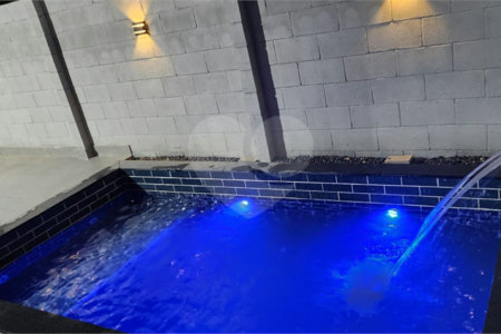 Casa à venda com 2 quartos, sendo 1 suíte, no condomínio Florais Esmeralda, Cuiabá - MT
