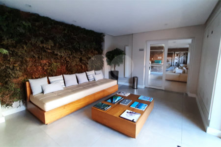 Apartamento à venda com 1 suíte em Alto da Boa Vista, São Paulo, SP