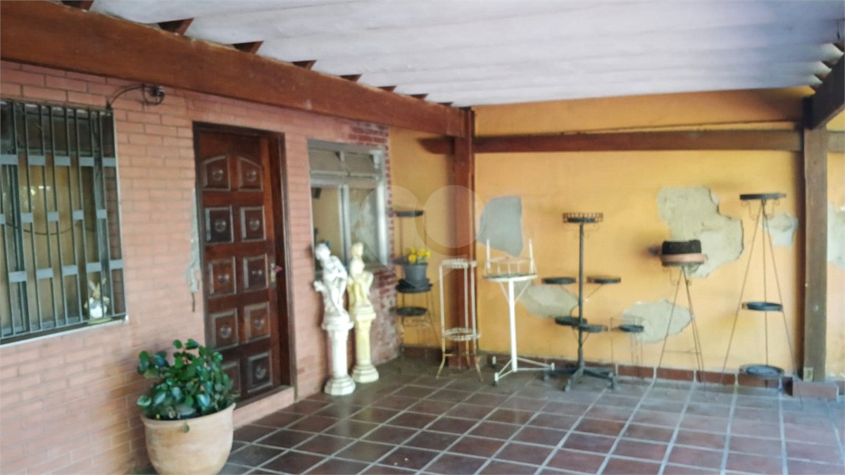 Casa Térrea à venda com 3 quartos em Interlagos, São Paulo, SP