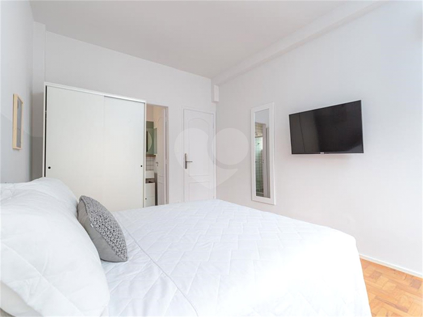 Apartamento a venda em Bela Vista 145m² com 3 suites.