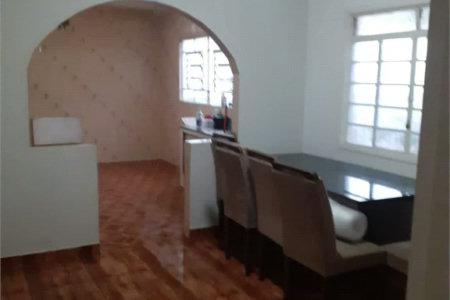 Sobrado à venda com 4 quartos, sendo 1 suíte, em Jardim Germânia, São Paulo, SP
