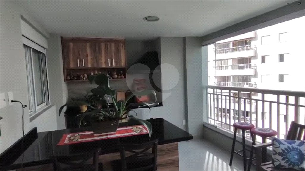 Apartamento à venda com 2 quartos, sendo 1 suíte,  em Vila Andrade, São Paulo, SP