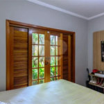 Casa à venda com 4 quartos, sendo 2 suítes,  em Granja Viana, Cotia, SP