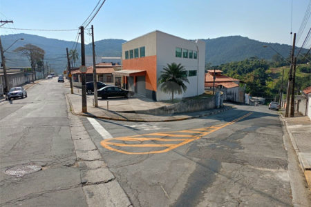 Prédio Comercial 220 m² 2 pavimentos Vila São Paulo - Mogi das Cruzes SP