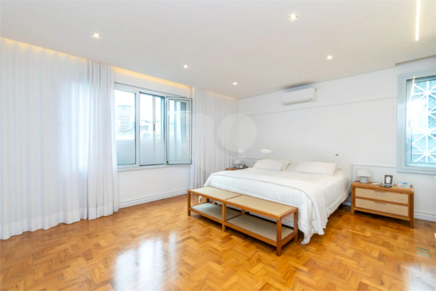 Apartamento à venda com 4 quartos, sendo 1 suíte, em Jardim Europa, São Paulo, SP