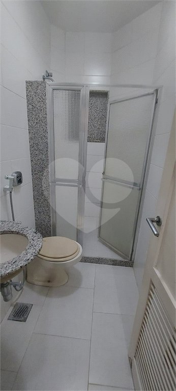 Apartamento à venda com 4 quartos, sendo 1 suíte,  em Laranjeiras, Rio de Janeiro, RJ