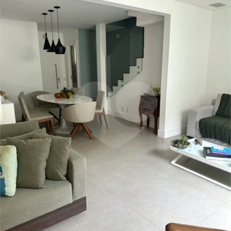 Casa à venda com 3 quartos, sendo 2 suítes, no condomínio Paulistano 2ª Fase, São Paulo - SP