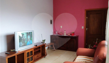 Casa à venda com 3 quartos, sendo 1 suíte, em Vila Santa Helena, Atibaia, SP