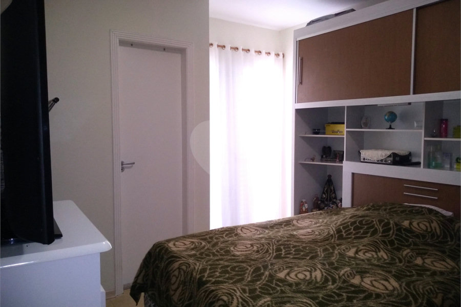 Casa à venda com 3 quartos, sendo 1 suíte, em Parque Vitória, São Paulo, SP