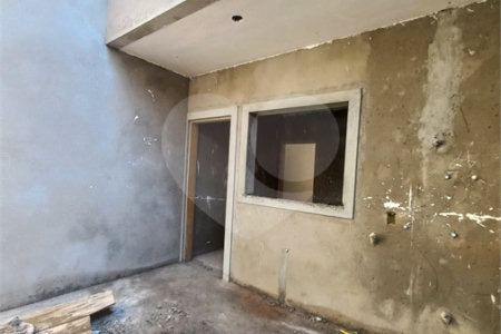 Sobrado à venda com 3 suítes em Vila Nova Mazzei, São Paulo, SP