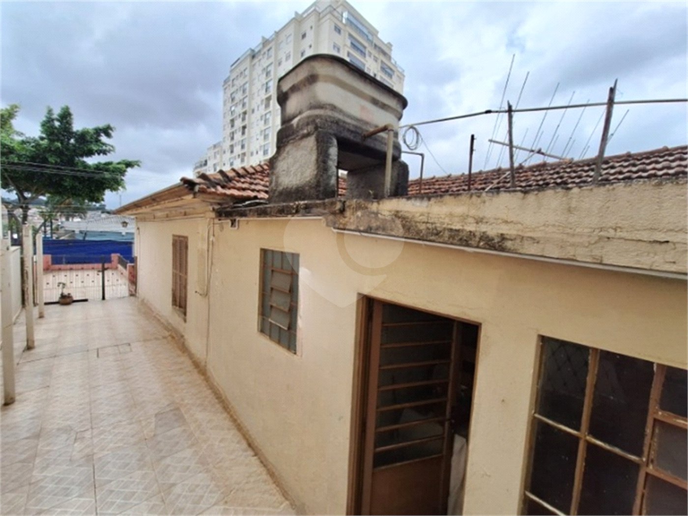 Casa Térrea à venda com 5 quartos, sendo 3 suítes,  em Vila Mazzei, São Paulo, SP