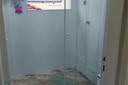 Sobrado à venda com 3 quartos, sendo 1 suíte, em Jardim Bonfiglioli, São Paulo, SP