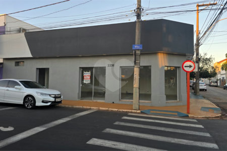 Salão para alugar no Centro, Araraquara, SP