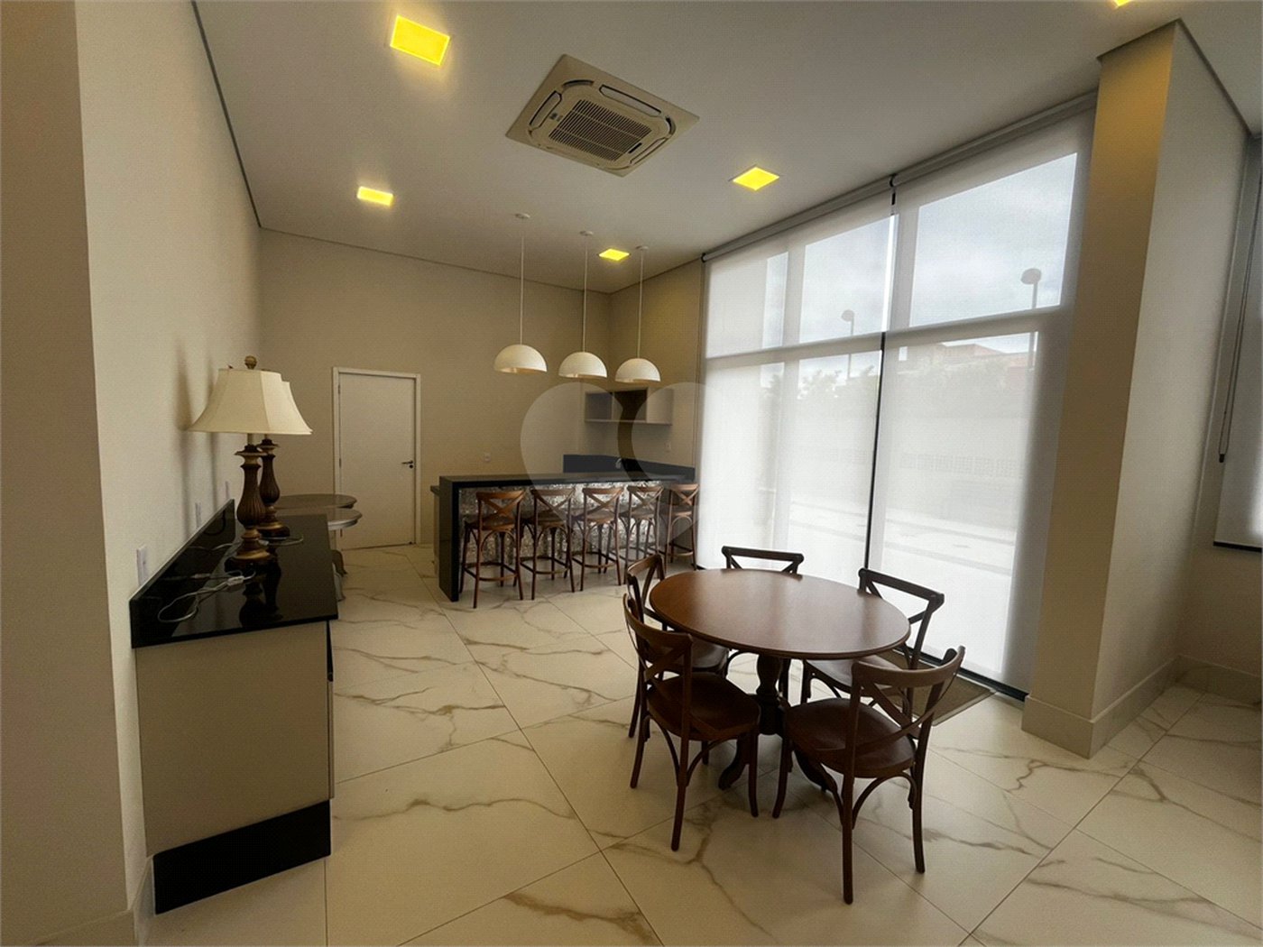 Apartamento à venda com 3 suítes no Centro, Itapetininga, SP