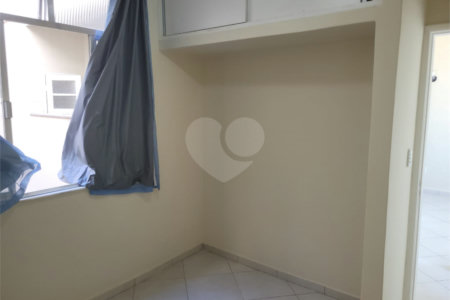 Apartamento à venda com 2 quartos no Centro, Cabo Frio, RJ