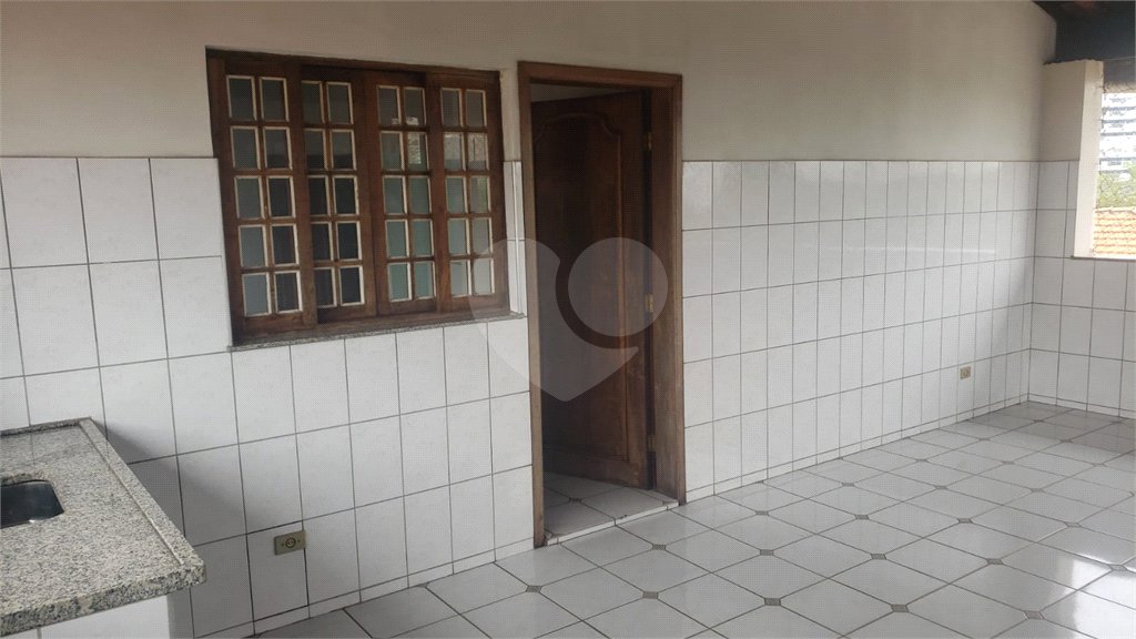 Sobrado à venda ou para alugar com 4 quartos, sendo 2 suítes, em Vila Congonhas, São Paulo, SP
