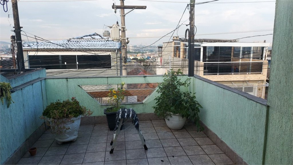 Sobrado à venda com 4 quartos em Vila Medeiros, São Paulo, SP