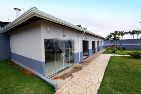 Casa à venda com 3 quartos, sendo 1 suíte, no condomínio Rio das Pedras, Salto - SP