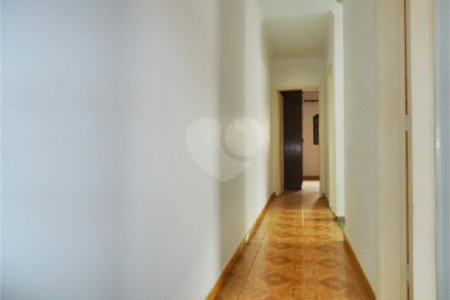 Sobrado à venda com 3 quartos em Vila Gustavo, São Paulo, SP