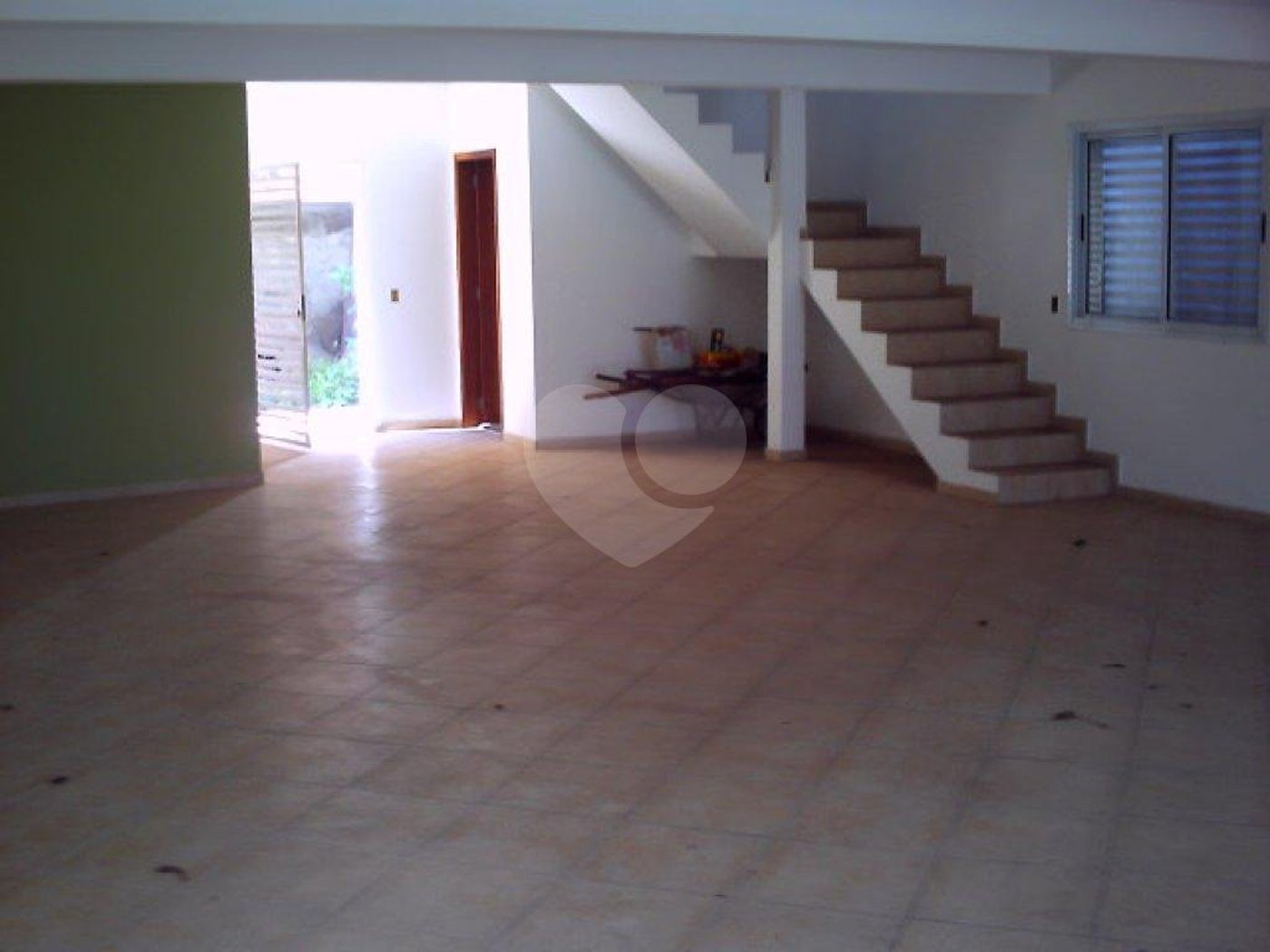 Sobrado à venda com 3 quartos, sendo 1 suíte, em Vila Irmãos Arnoni, São Paulo, SP