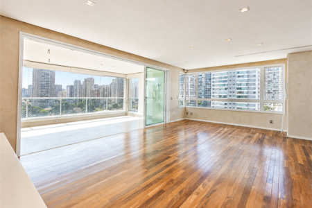 Apartamento à venda com 4 suítes em Cidade Monções, São Paulo, SP