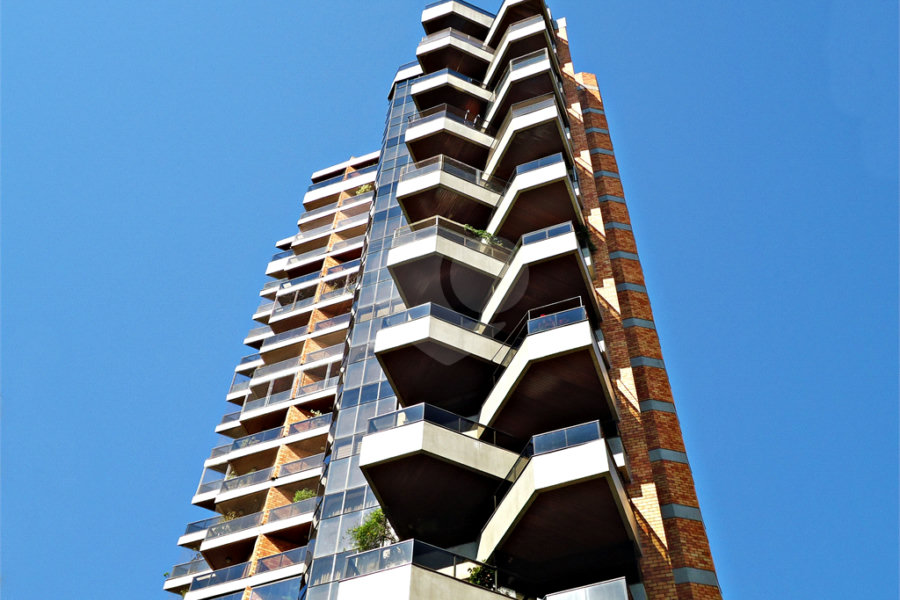 Apartamento à venda com 4 quartos, sendo 3 suítes,  em Santana, São Paulo, SP