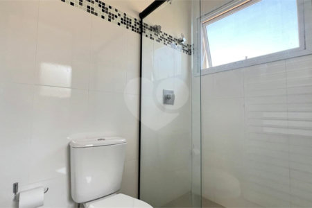 Casa à venda com 3 suítes no condomínio Haras Paineiras, Salto - SP
