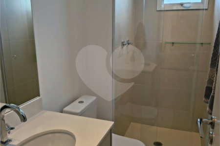 Apartamento à venda com 2 quartos, sendo 1 suíte,  em Jardim Caravelas, São Paulo, SP