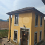 Casa à venda com 3 quartos, sendo 1 suíte, no condomínio Sausalito, Mairiporã - SP
