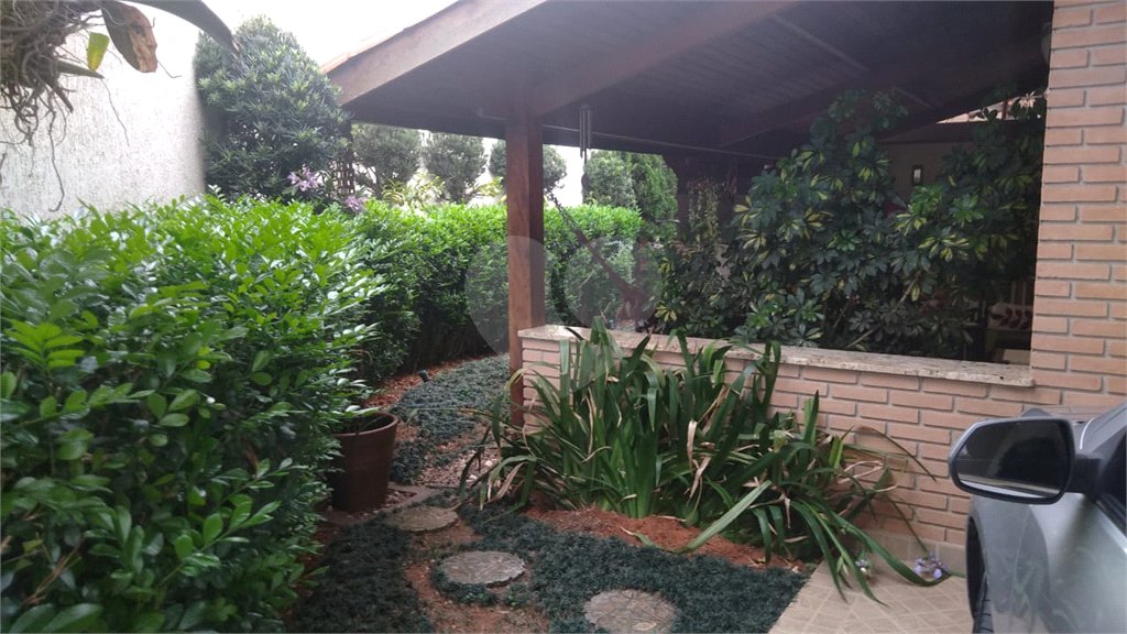 Casa Térrea à venda com 3 suítes em Super Quadra Morumbi, São Paulo, SP