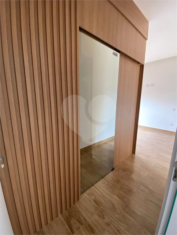 Casa à venda com 3 suítes no condomínio Portal das Tipuanas, Araraquara - SP
