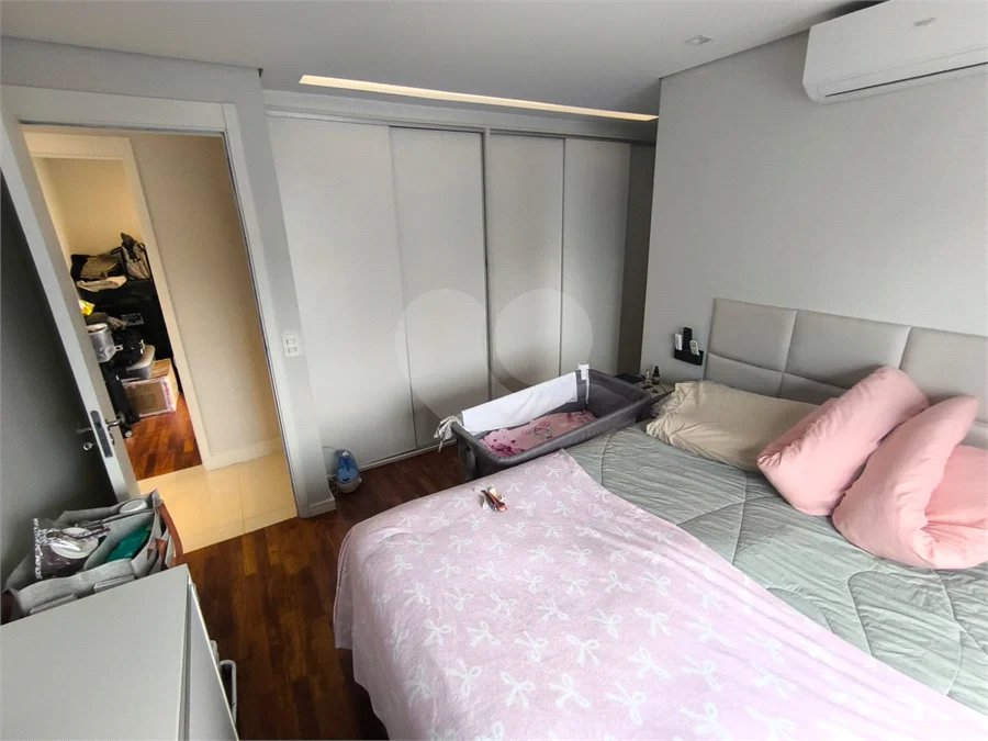 Apartamento à venda com 3 quartos, sendo 1 suíte,  em Jardim Vazani, São Paulo, SP