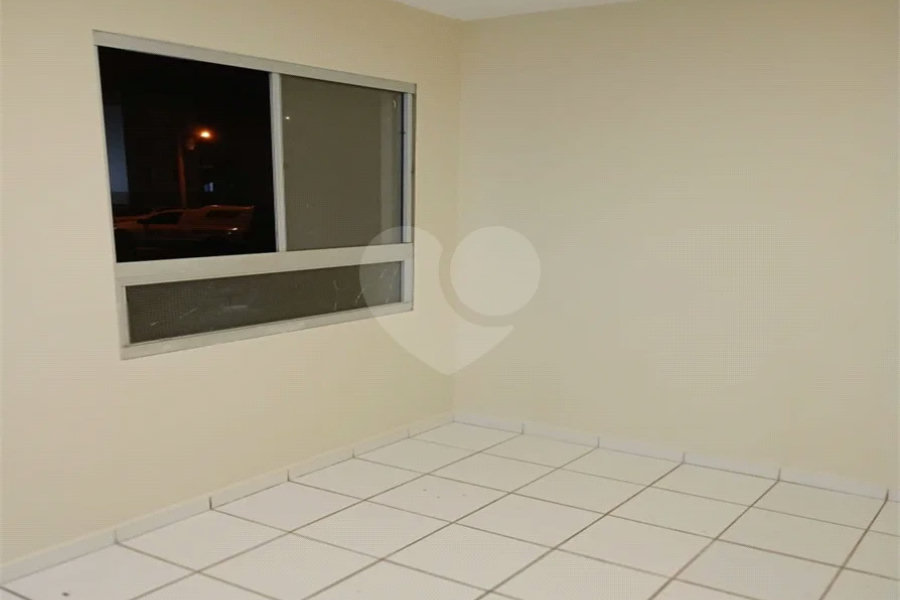 Apartamento à venda com 2 quartos em Altos de Ipanema, Sorocaba, SP