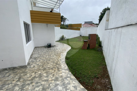 Sobrado à venda ou para alugar com 3 quartos, sendo 1 suíte, em Campo Grande, São Paulo, SP