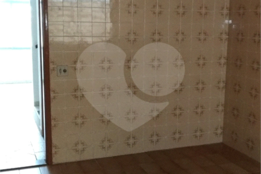 Sobrado à venda com 2 quartos em Santana, São Paulo, SP