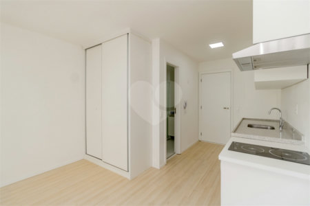 Apartamento à venda com 1 quarto em Moema, São Paulo, SP