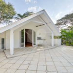 Casa à venda com 4 suítes no condomínio Solar Andaluz, São Paulo - SP