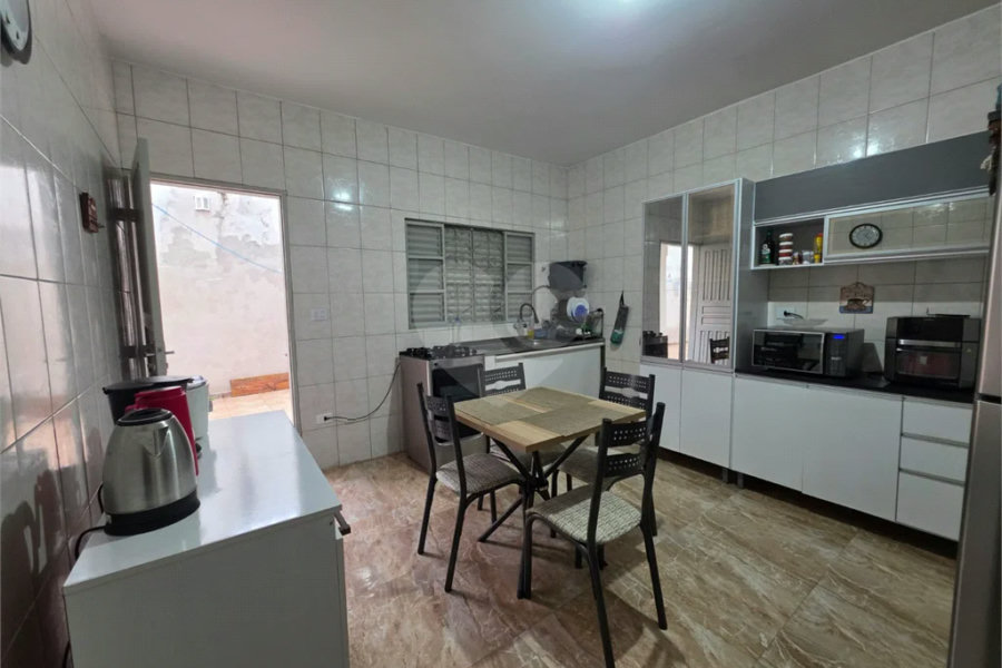 Sobrado à venda com 6 quartos, sendo 3 suítes, em Imirim, São Paulo, SP