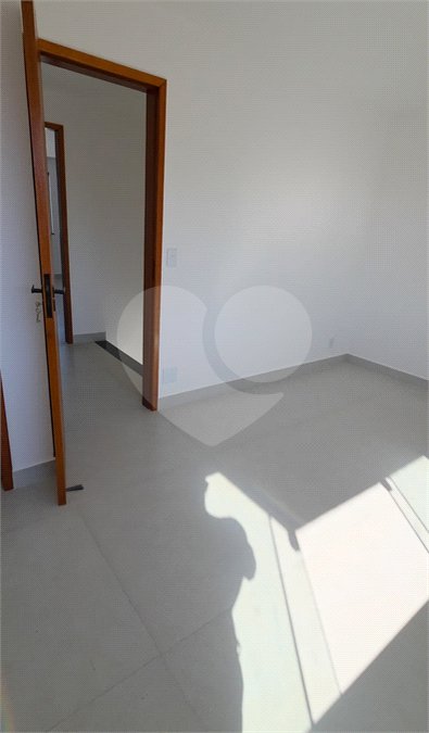 Casa à venda com 3 quartos, sendo 2 suítes, em Guriri, Cabo Frio, RJ