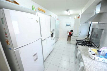 Apartamento à venda ou para alugar com 3 quartos, sendo 2 suítes, em Jardim Morumbi, São Paulo, SP