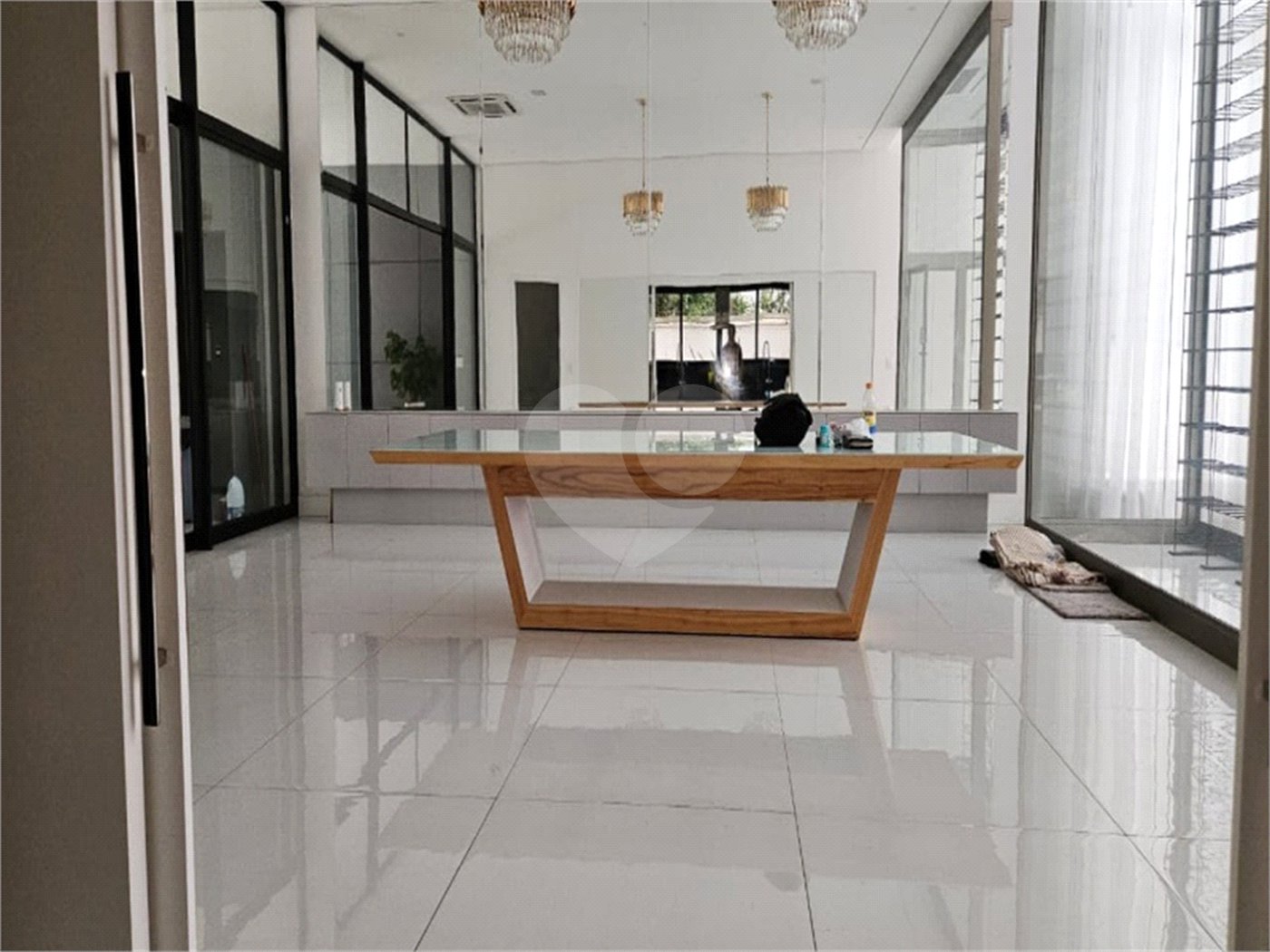 Casa à venda com 5 suítes no condomínio Tamboré II, Santana de Parnaíba - SP