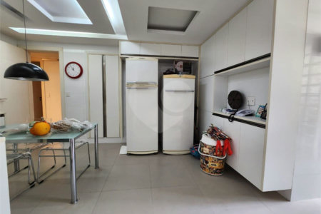 Apartamento à venda com 4 quartos, sendo 1 suíte, em Tijuca, Rio de Janeiro, RJ