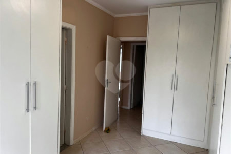 Apartamento à venda com 3 quartos, sendo 1 suíte, em Água Branca, São Paulo, SP