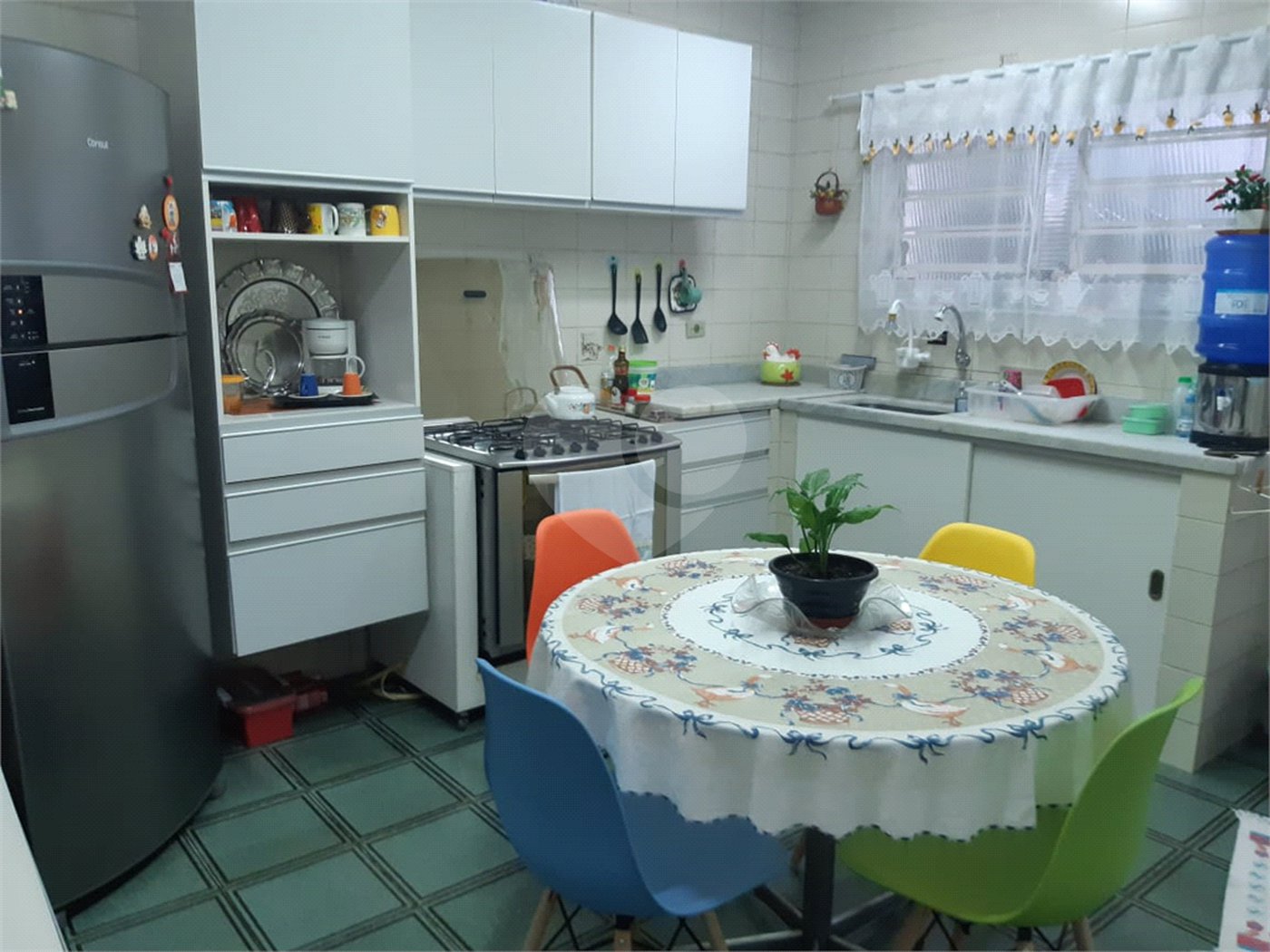 Sobrado à venda com 3 quartos, sendo 1 suíte, em Tremembé, São Paulo, SP