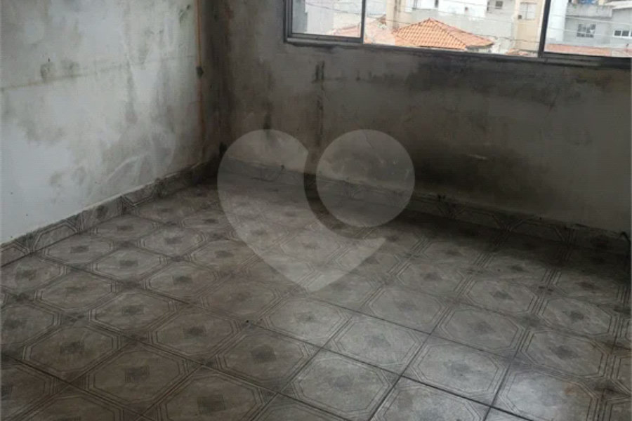 Casa à venda com 3 quartos em Parque Vitória, São Paulo, SP